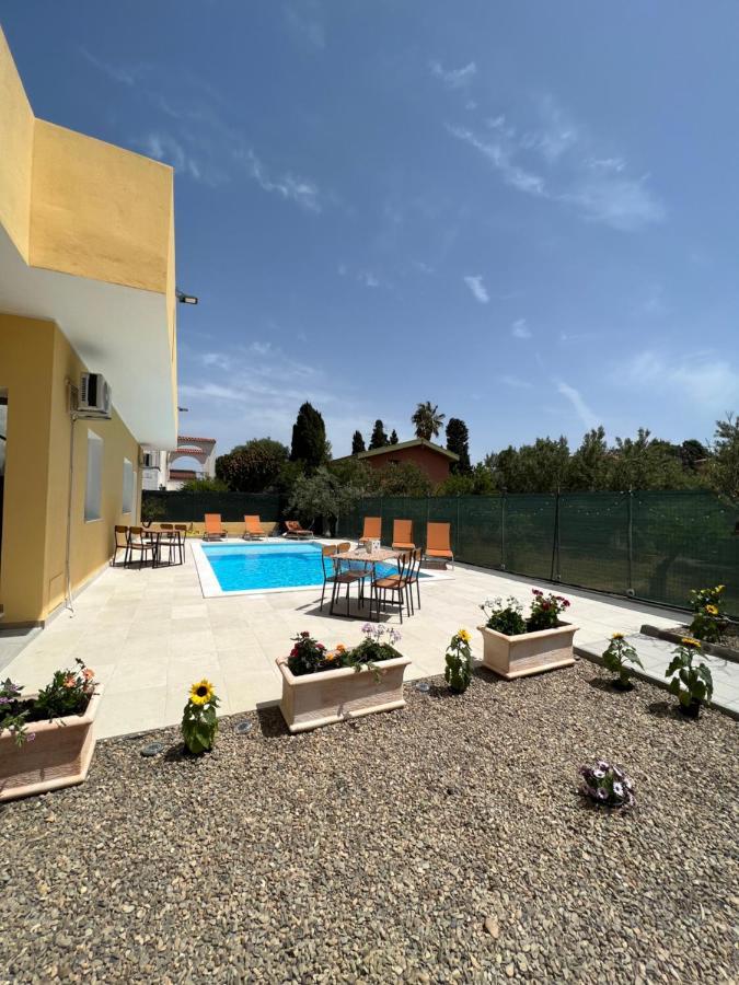 Casa Vacanze Mare Fuori Capoterra Esterno foto